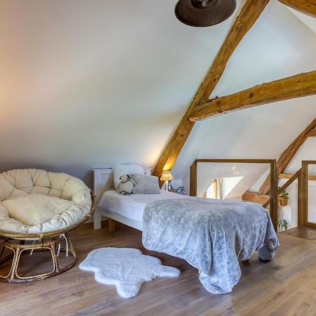 Gite De Charme : La Grange Au Lac Azur Treffort  Exterior photo