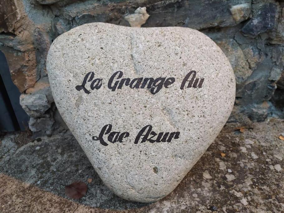 Gite De Charme : La Grange Au Lac Azur Treffort  Exterior photo