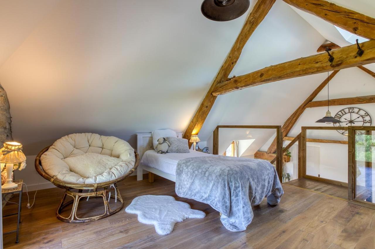Gite De Charme : La Grange Au Lac Azur Treffort  Exterior photo